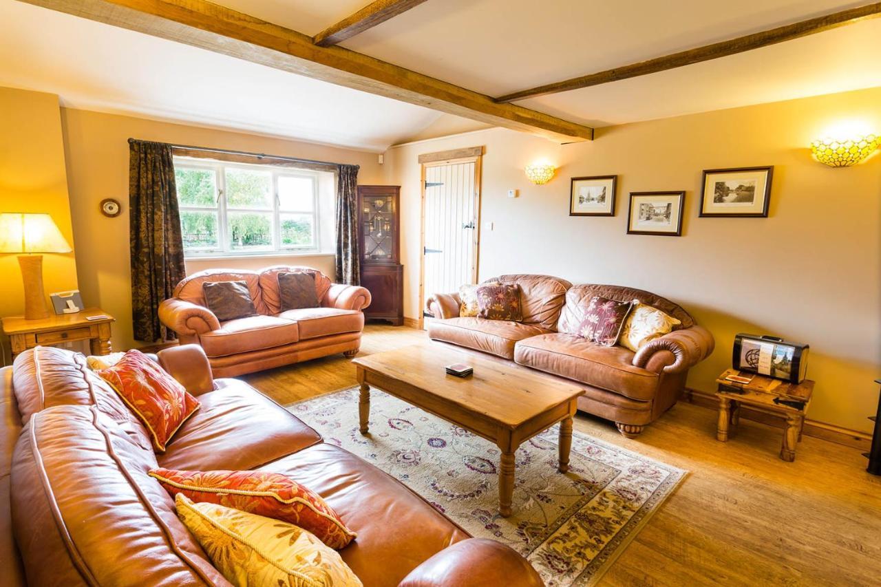 Hollyhock Cottage, Clematis Cottages, Stamford Luaran gambar