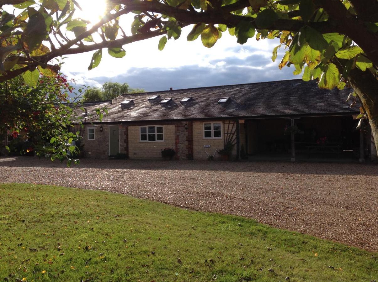 Hollyhock Cottage, Clematis Cottages, Stamford Luaran gambar