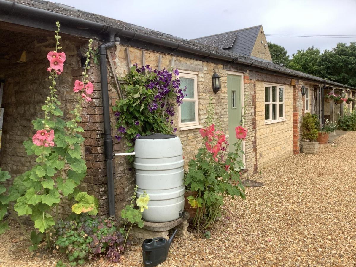 Hollyhock Cottage, Clematis Cottages, Stamford Luaran gambar